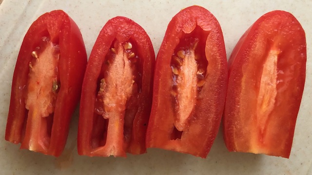 tomatoes cu halved